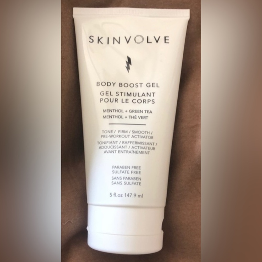 Invigorating Body Boost Gel with Menthol and Green Tea
